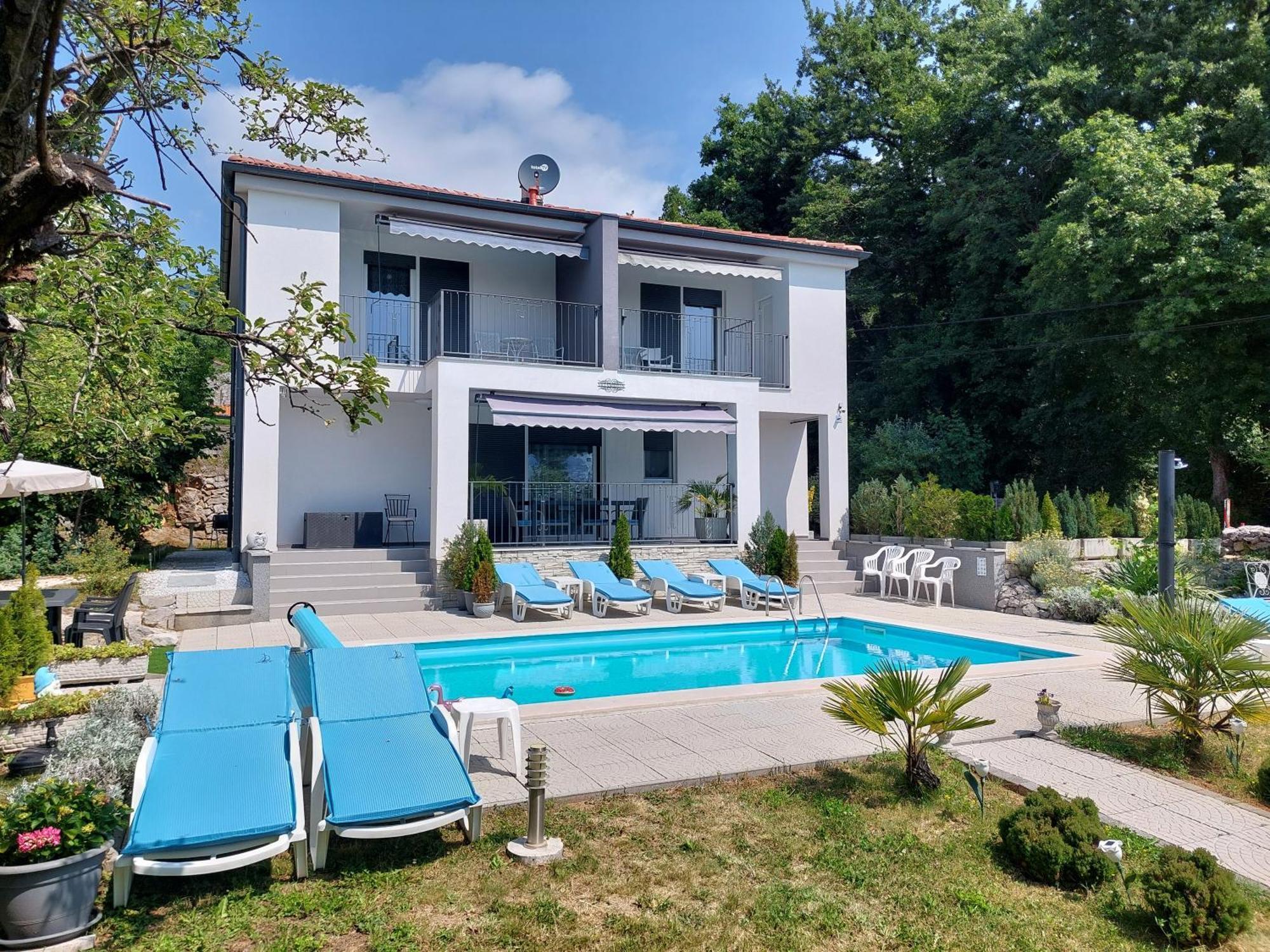 Villa Madlen Icici Luaran gambar